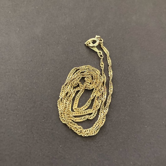 18K Gold Filled Necklace 18” Long - Picture 4 of 6